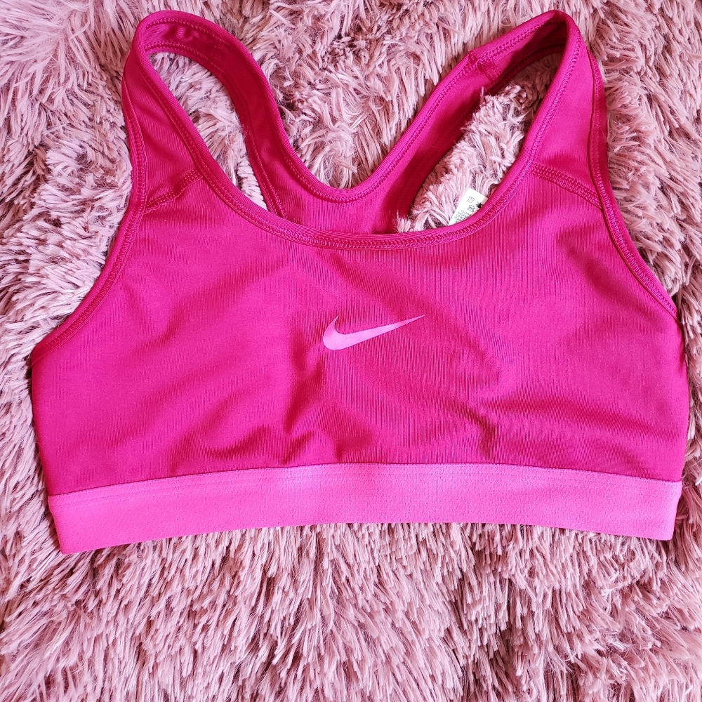 NIKE sports bra